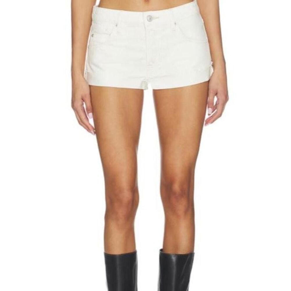 Anthropologie Women's White and Cream Shorts